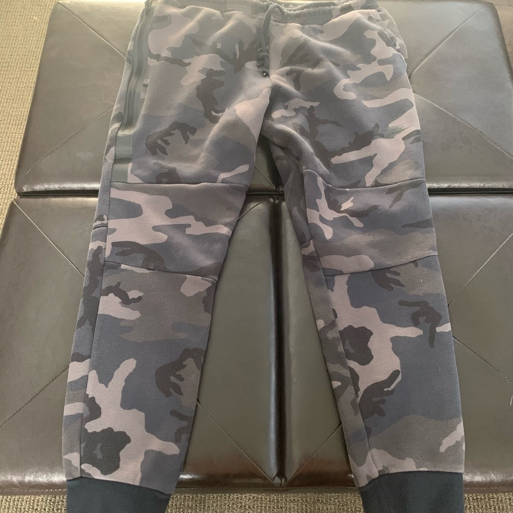 Camo Nike Tech Joggers